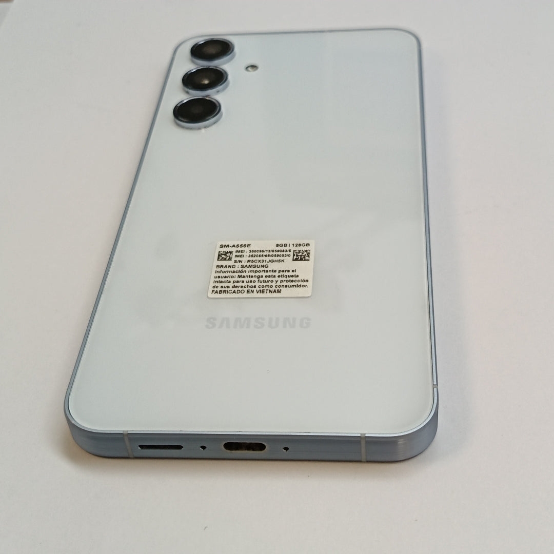 CELULAR SAMSUNG GALAXY A55 5G SM-A556E (2024) 128 GB 8 GB RAM (SEMINUEVO)