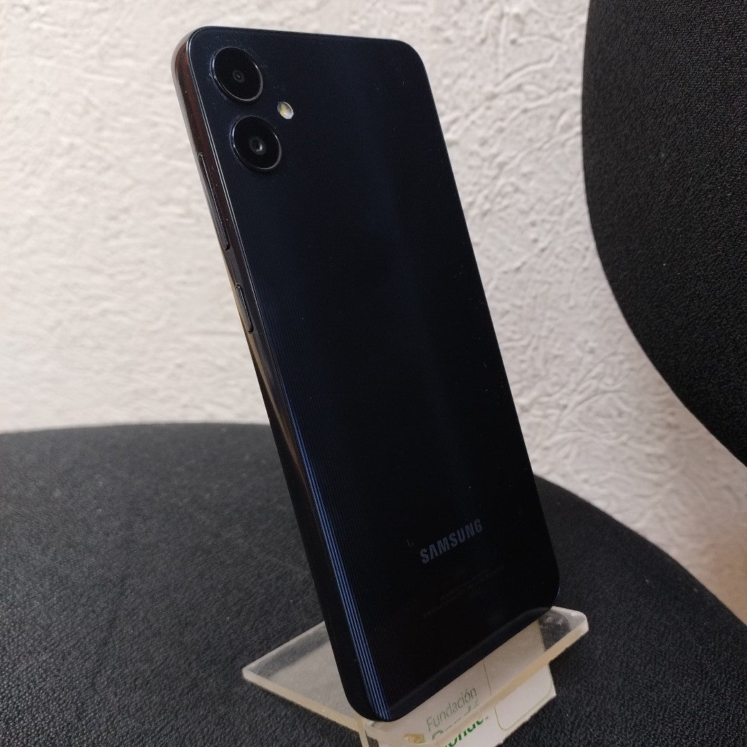 CELULAR SAMSUNG GALAXY A05 SM-A055M (2023) 64 GB 4 GB RAM (SEMINUEVO)