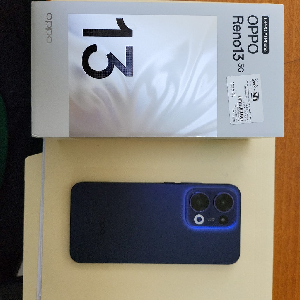 CELULAR OPPO  RENO13 5G CPH2689 (2024) 512 GB 12 GB RAM (SEMINUEVO)