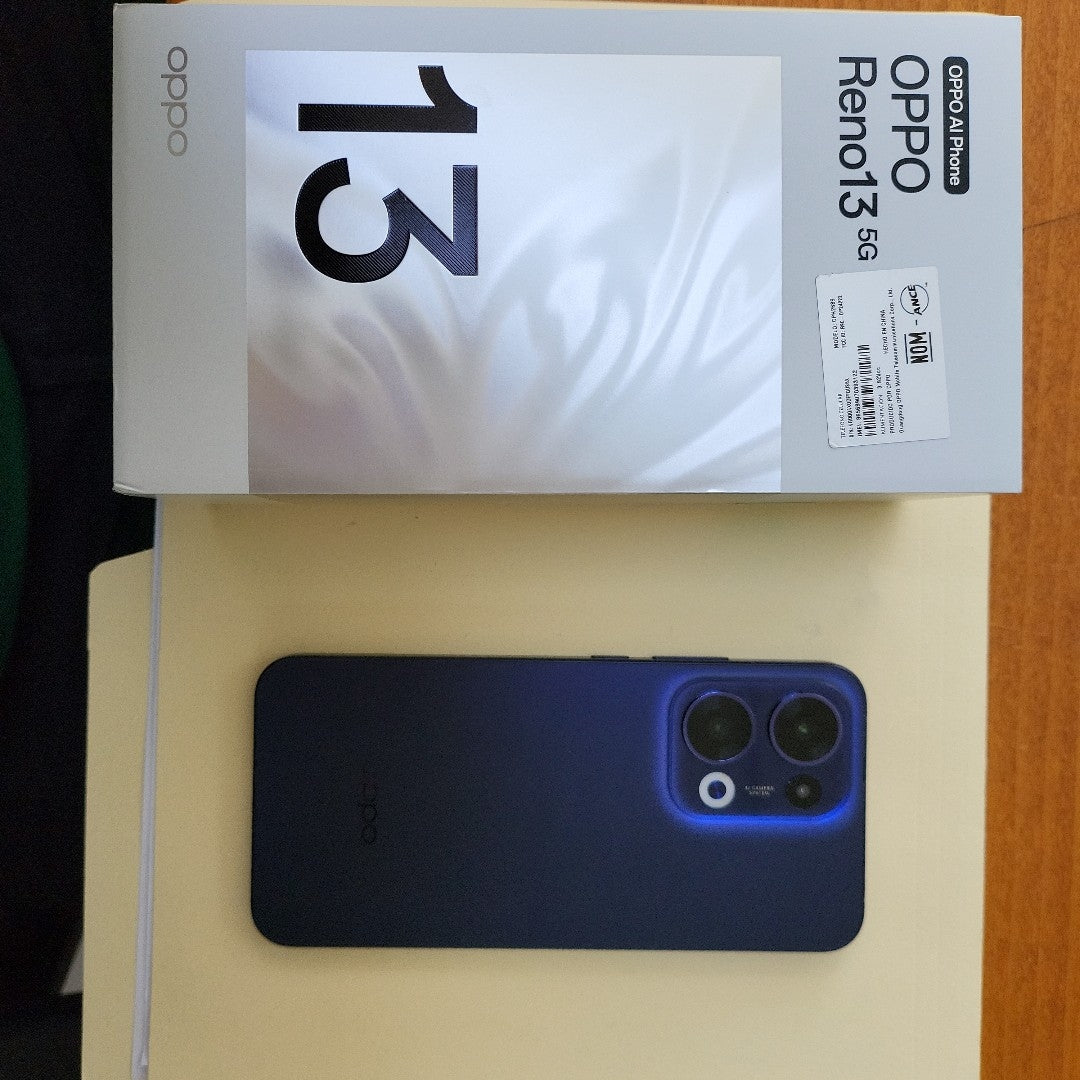 CELULAR OPPO  RENO13 5G CPH2689 (2024) 512 GB 12 GB RAM (SEMINUEVO)