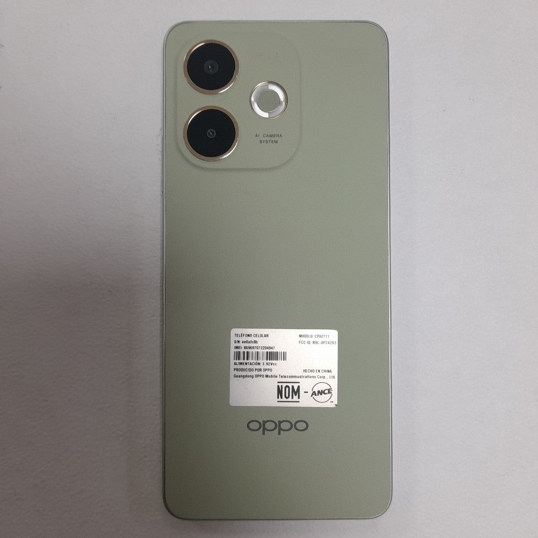CELULAR OPPO  A5 PRO CPH2711 (2025) 256 GB 8 GB RAM (SEMINUEVO)