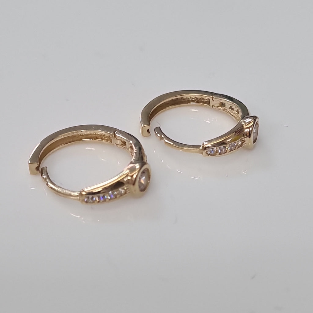 HUGGIES ORO 14K 2.4 (NUEVO)