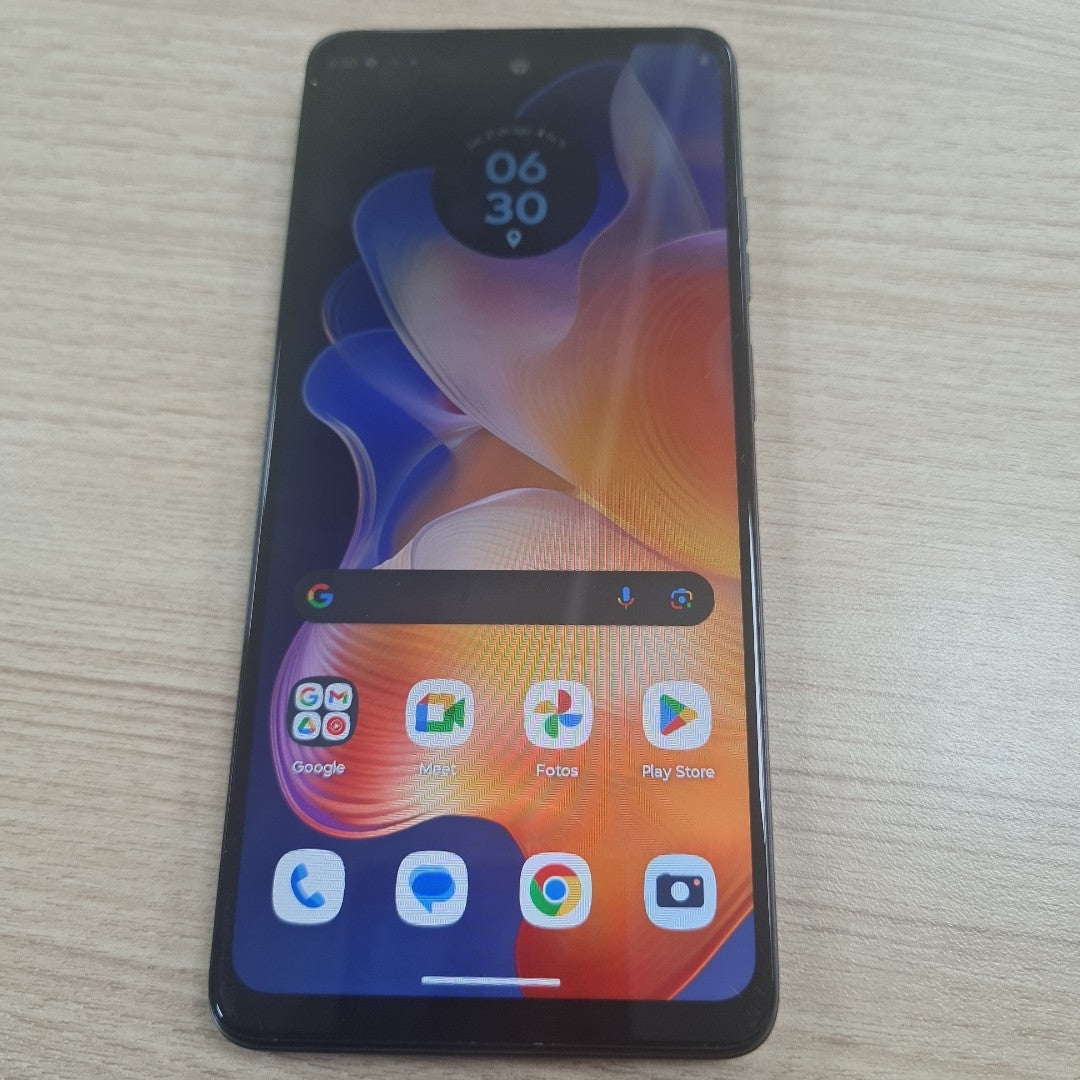 CELULAR MOTOROLA MOTO G24 XT2423-1 (2024) 256 GB 4 GB RAM (SEMINUEVO)