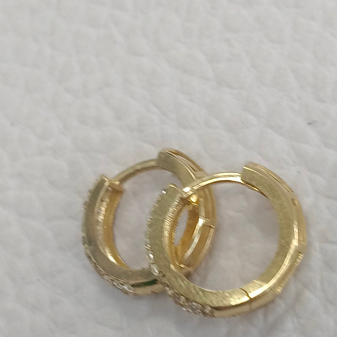 HUGGIES ORO 14K 2 (NUEVO)
