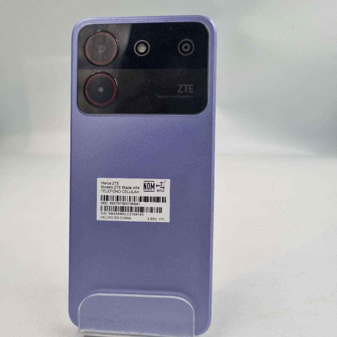 CELULAR ZTE BLADE A54 128 GB 4 GB RAM (SEMINUEVO)