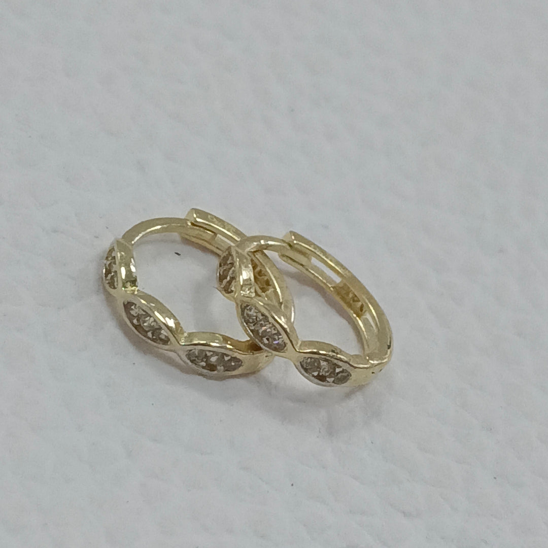 HUGGIES ORO 14K 1.2 (NUEVO)
