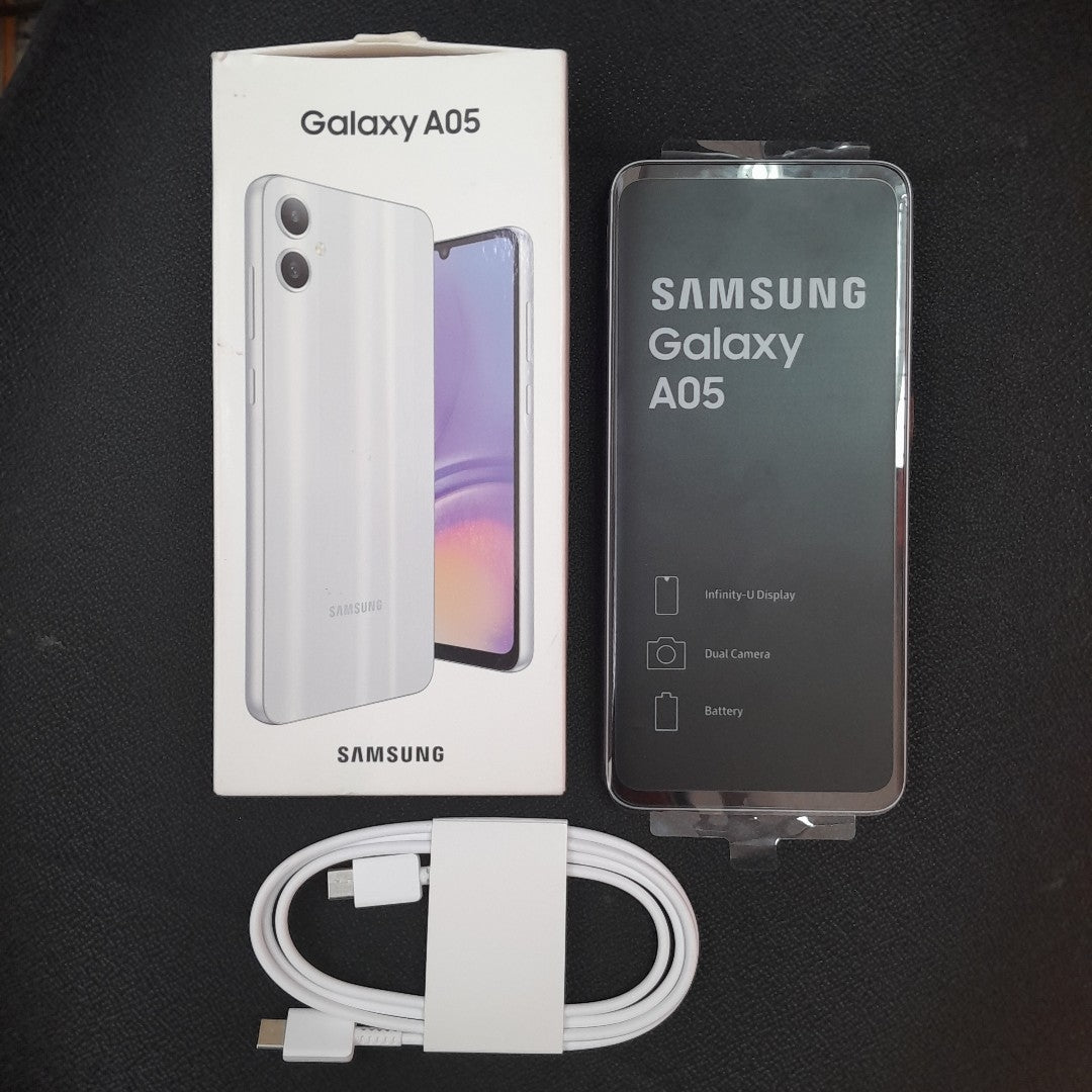 CELULAR SAMSUNG GALAXY A05 SM-A055M (2023) 64 GB 4 GB RAM (SEMINUEVO)