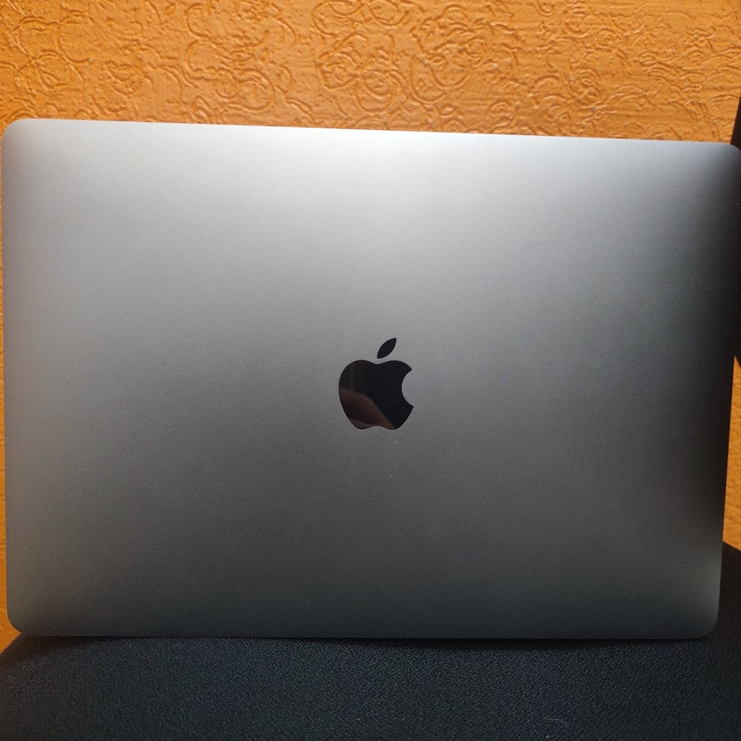 LAPTOP APPLE MACBOOK AIR 13" 2020 1.1 A2179 512 GB SSD 8 GB RAM (SEMINUEVO)