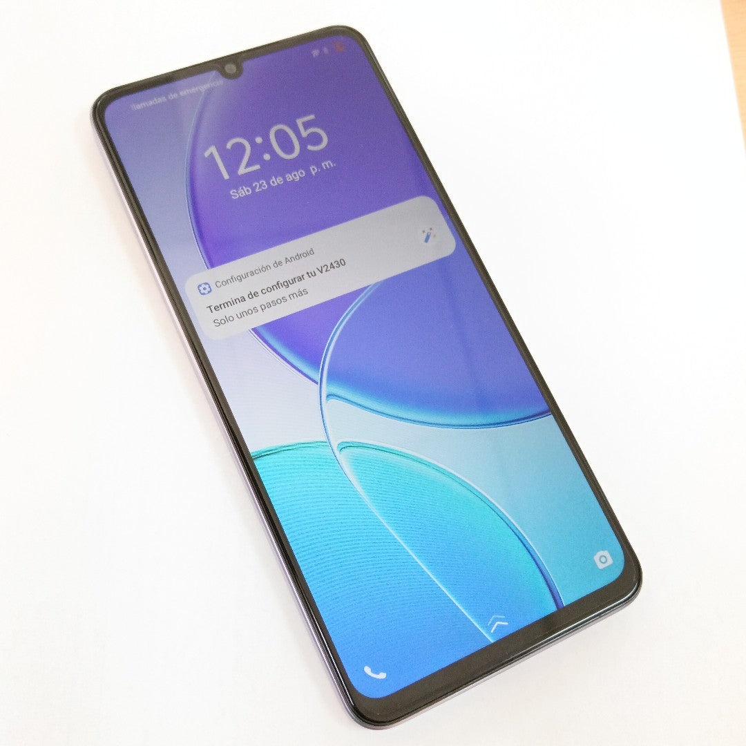 CELULAR VIVO Y04 V2430 (2025) 256 GB 4 GB RAM (SEMINUEVO)