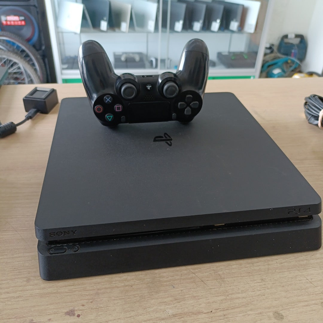 CONSOLA DE VIDEOJUEGO SONY PS4 SLIM 500 GB  (SEMINUEVO)