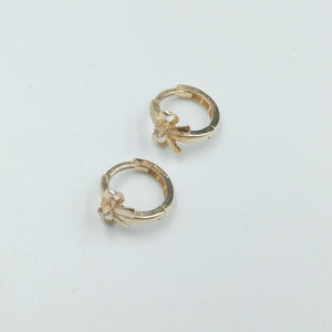 HUGGIES ORO 14K 1.5 (NUEVO)