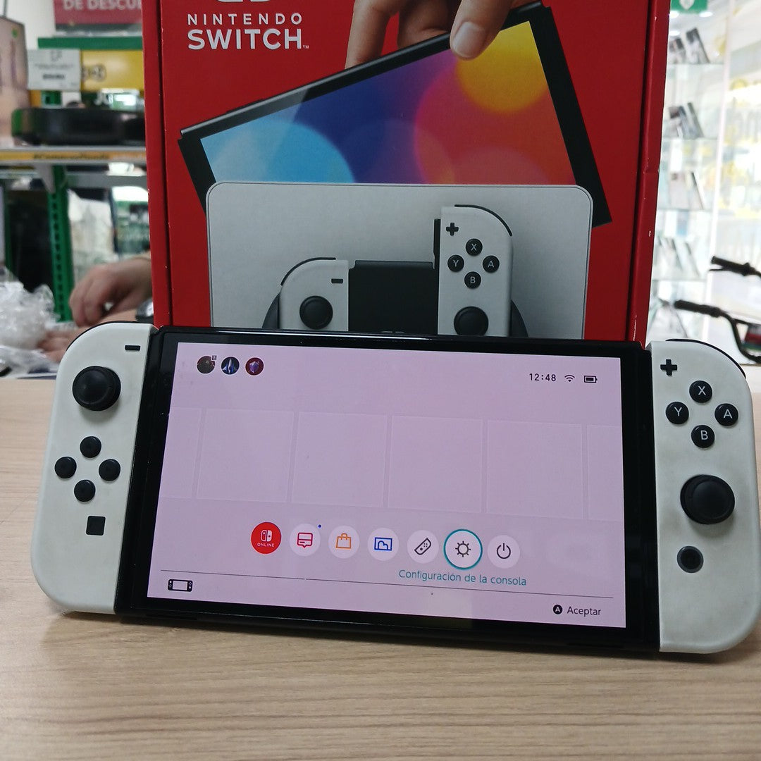 CONSOLA DE VIDEOJUEGO NINTENDO SWITCH OLED 64 GB (SEMINUEVO)