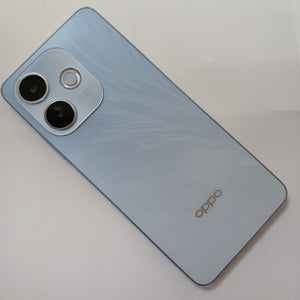 CELULAR OPPO  A5 PRO CPH2711 (2025) 256 GB 8 GB RAM (SEMINUEVO)