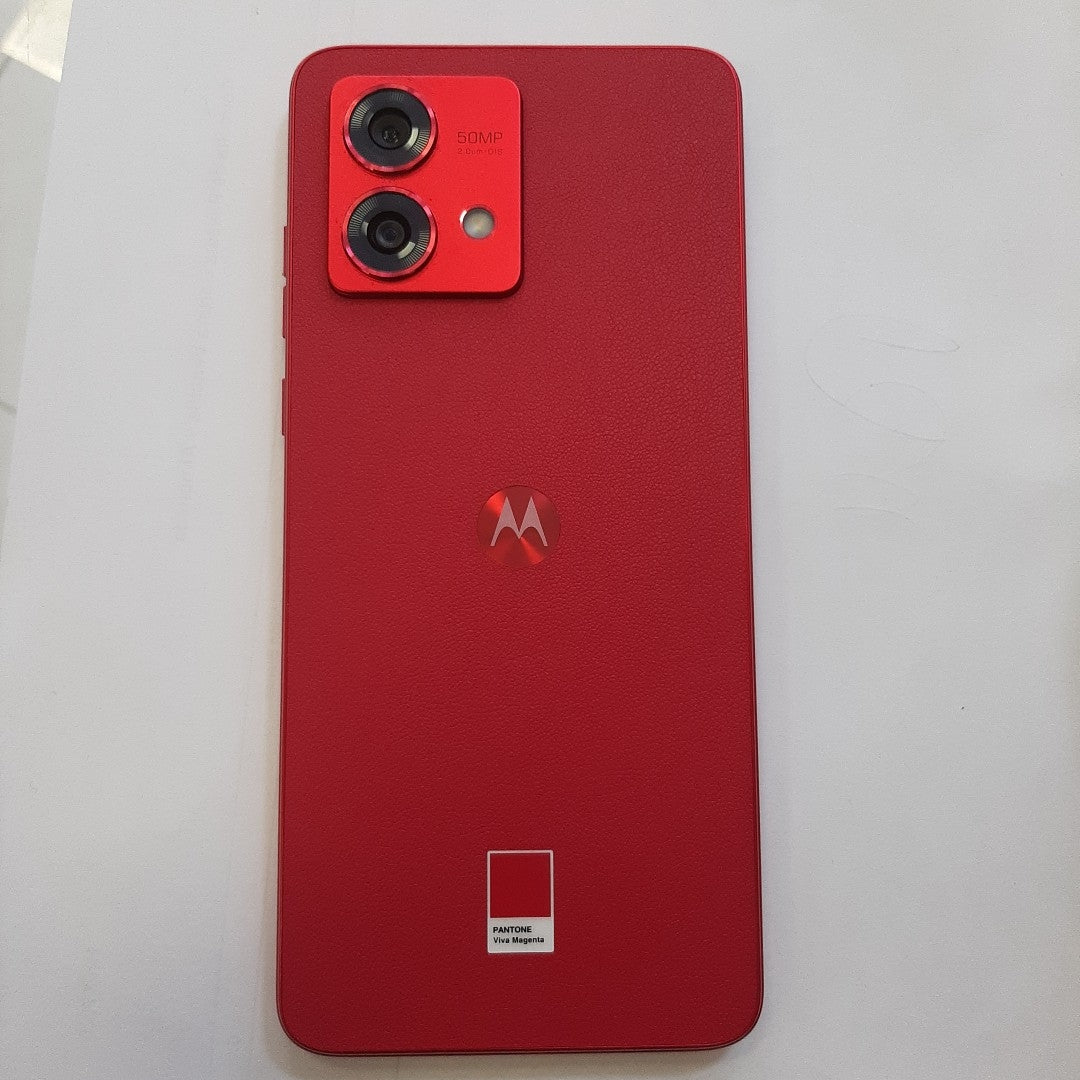 CELULAR MOTOROLA MOTO G84 XT2347-1 (2023) 256 GB 8 GB RAM (SEMINUEVO)
