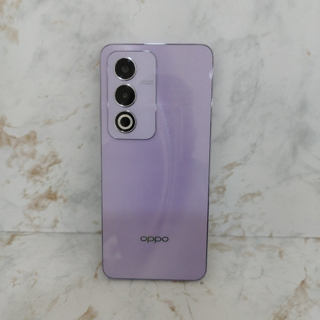 CELULAR OPPO  A80 5G CPH2639 (2024) 256 GB 8 GB RAM (SEMINUEVO)