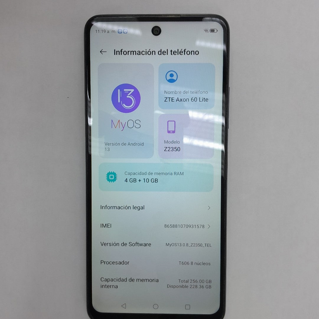 CELULAR ZTE AXON 60 LITE Z2350 256 GB 4 GB RAM (SEMINUEVO)