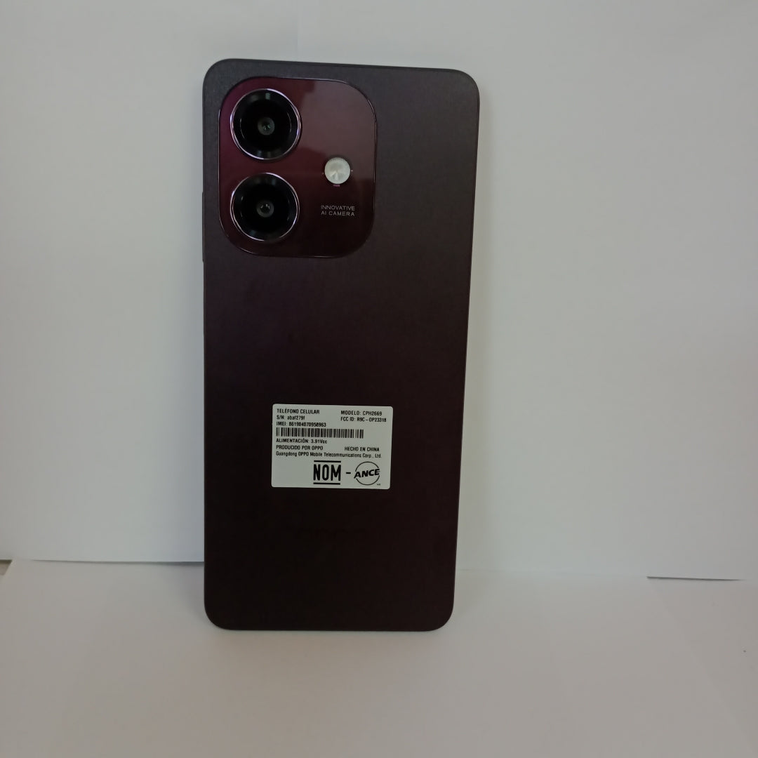 CELULAR OPPO  A40 CPH2669 (2024) 256 GB 4 GB RAM (SEMINUEVO)