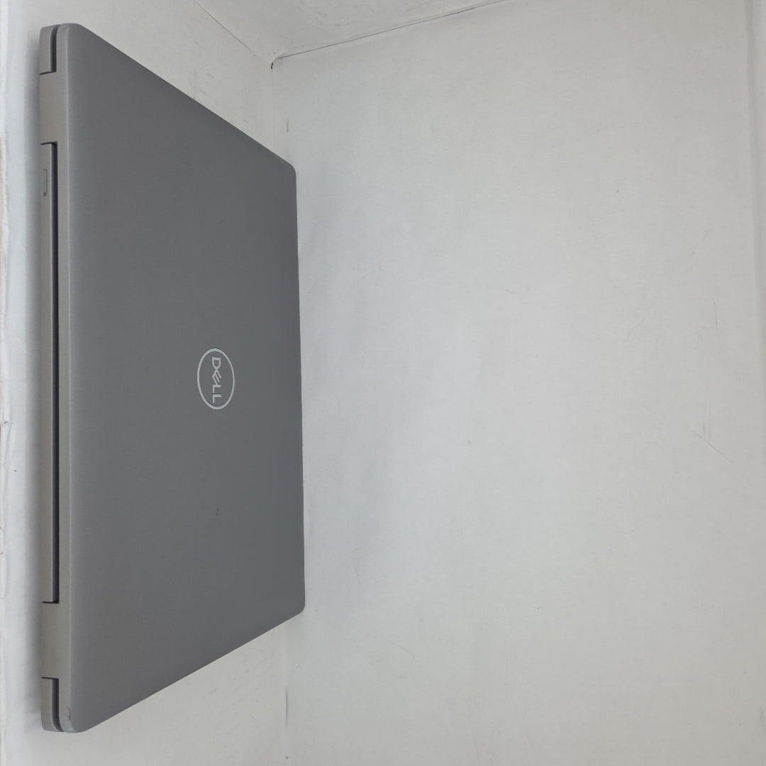 LAPTOP DELL LATITUDE 5540 (2023) 512 GB SSD 16 GB RAM (SEMINUEVO)