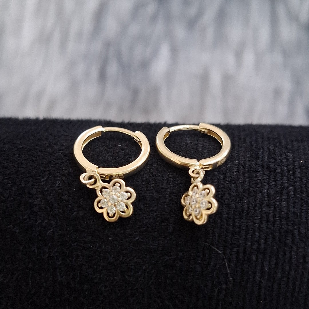 HUGGIES ORO 14K 1.8 (NUEVO)