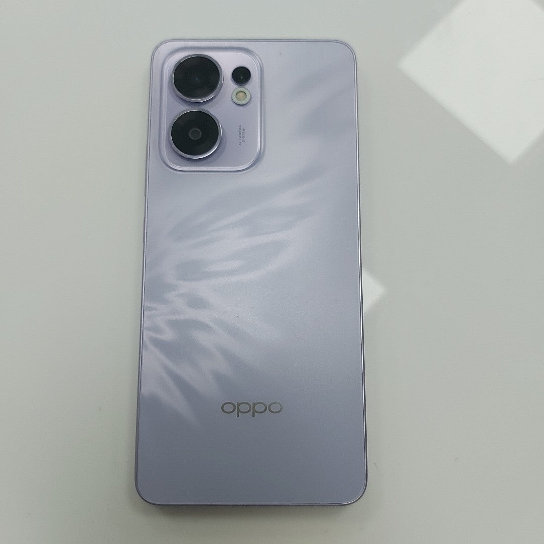 CELULAR OPPO  RENO 13F 5G CPH2699 (2025) 256 GB 12 GB RAM (SEMINUEVO)