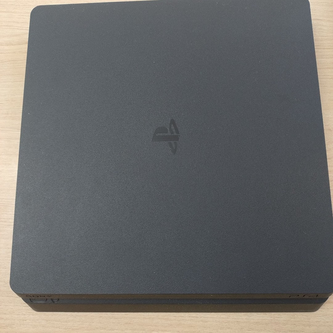 CONSOLA DE VIDEOJUEGO SONY PS4 SLIM 1 TB (SEMINUEVO)