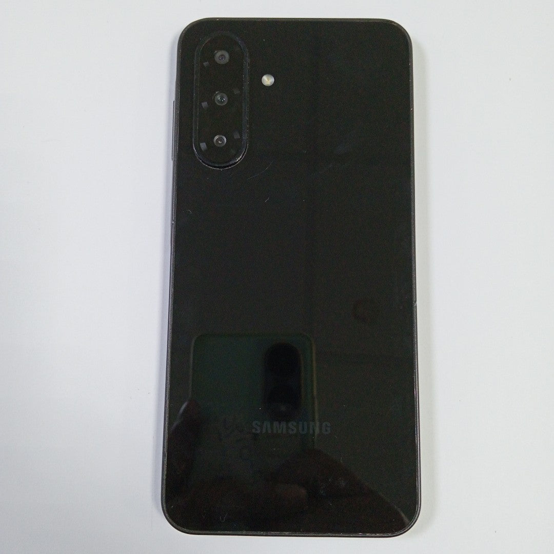 CELULAR SAMSUNG GALAXY A26 5G SM-A266M (2025) 128 GB 6 GB RAM (SEMINUEVO)