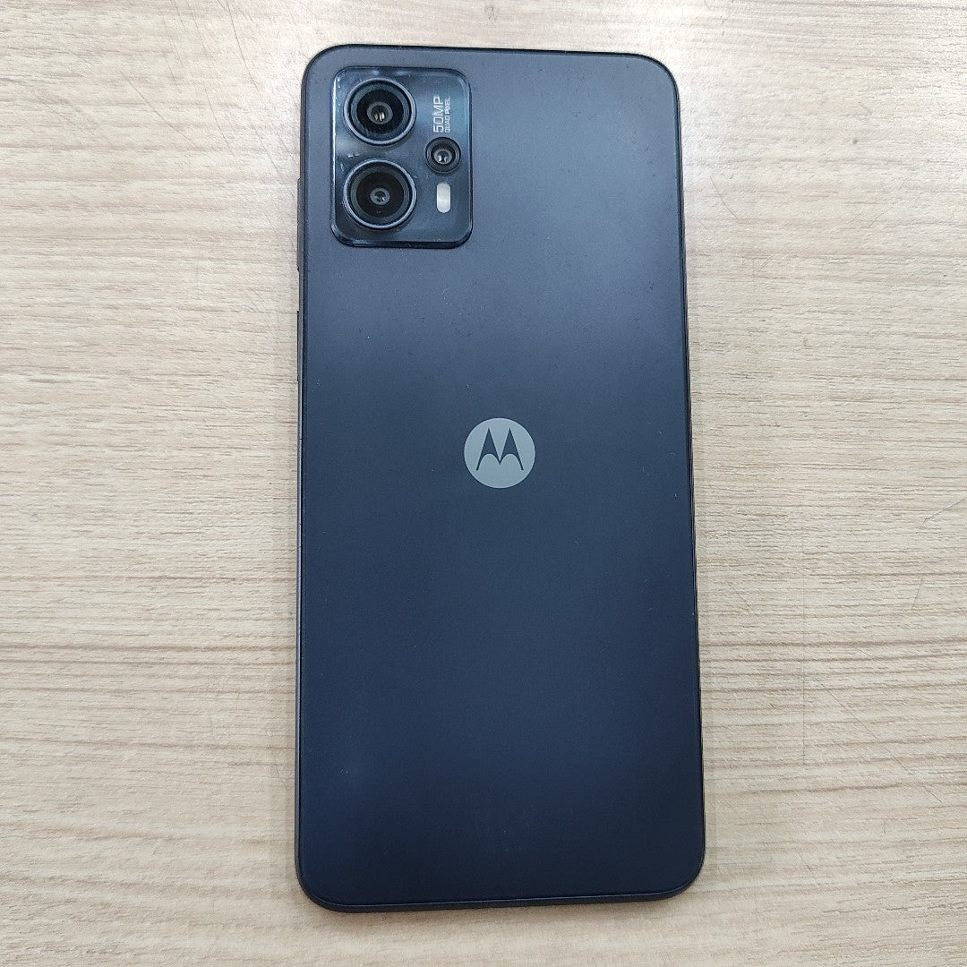 CELULAR MOTOROLA MOTO G13 XT2331-1 (2023) 128 GB 4 GB RAM (SEMINUEVO)