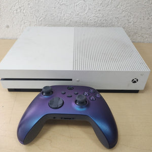 CONSOLA DE VIDEOJUEGO MICROSOFT XBOX ONE S 1 TB (SEMINUEVO)
