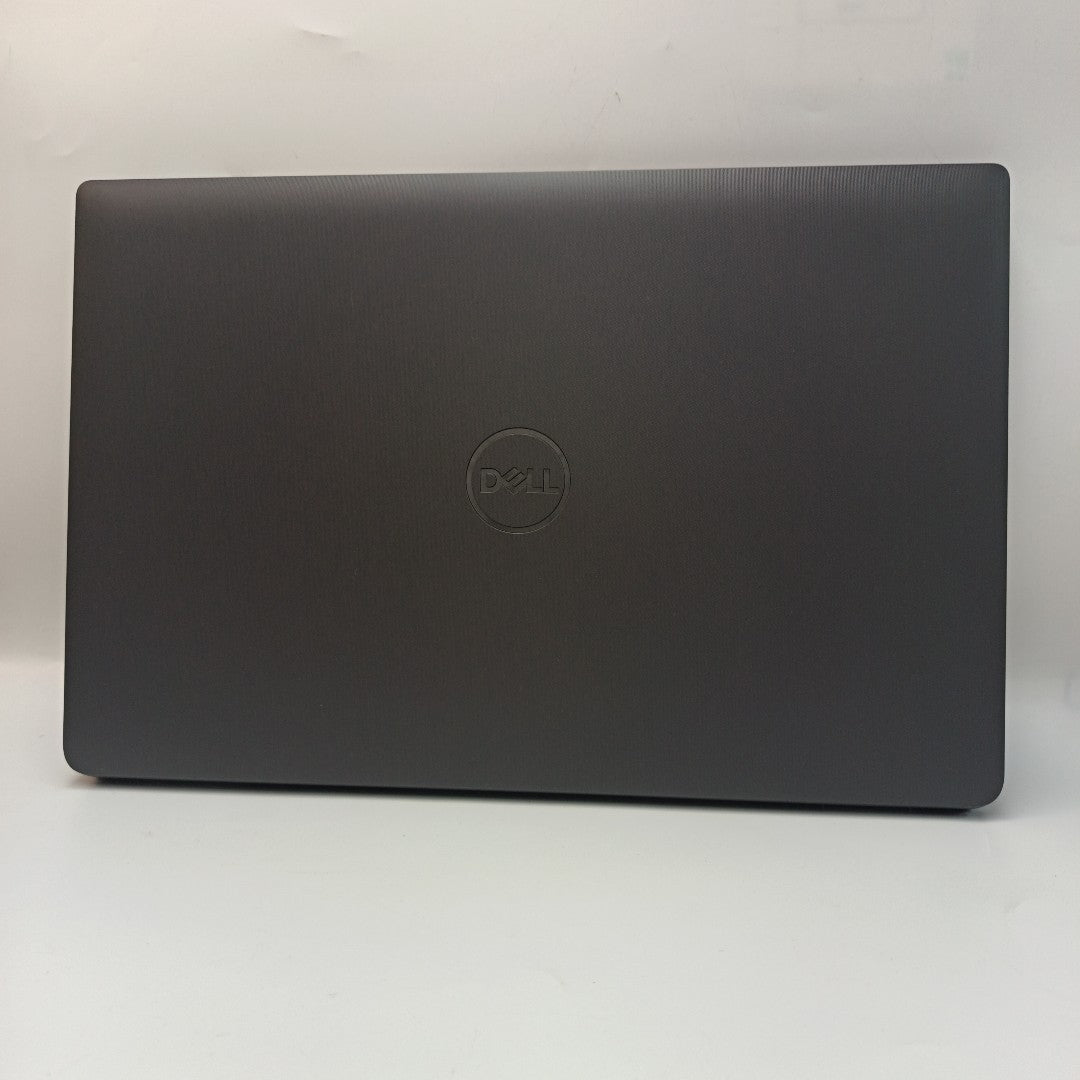 LAPTOP DELL LATITUDE 3540 (2024) 512 GB SSD 16 GB RAM (SEMINUEVO)