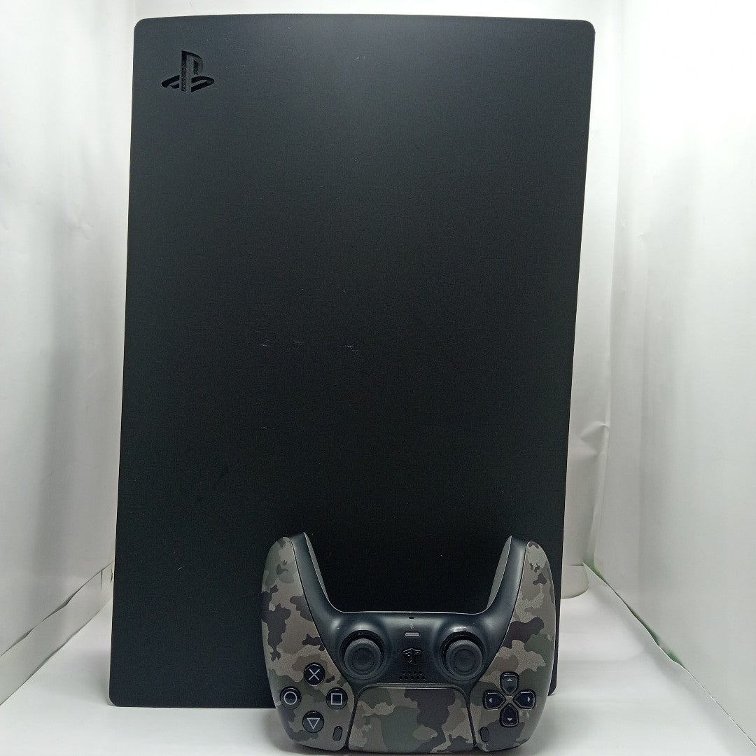 CONSOLA DE VIDEOJUEGO SONY PS5 825 SSD (SEMINUEVO)