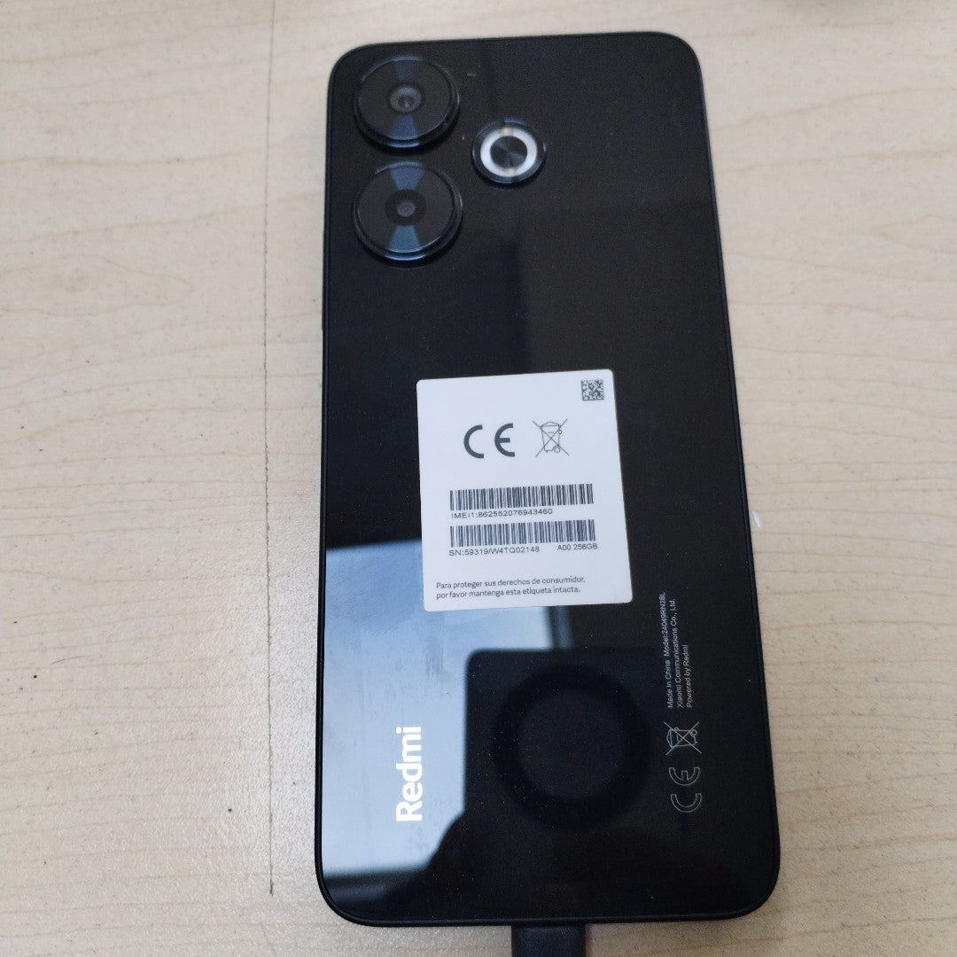 CELULAR XIAOMI REDMI 13 24049RN28L (2024) 256 GB 8 GB RAM (SEMINUEVO)