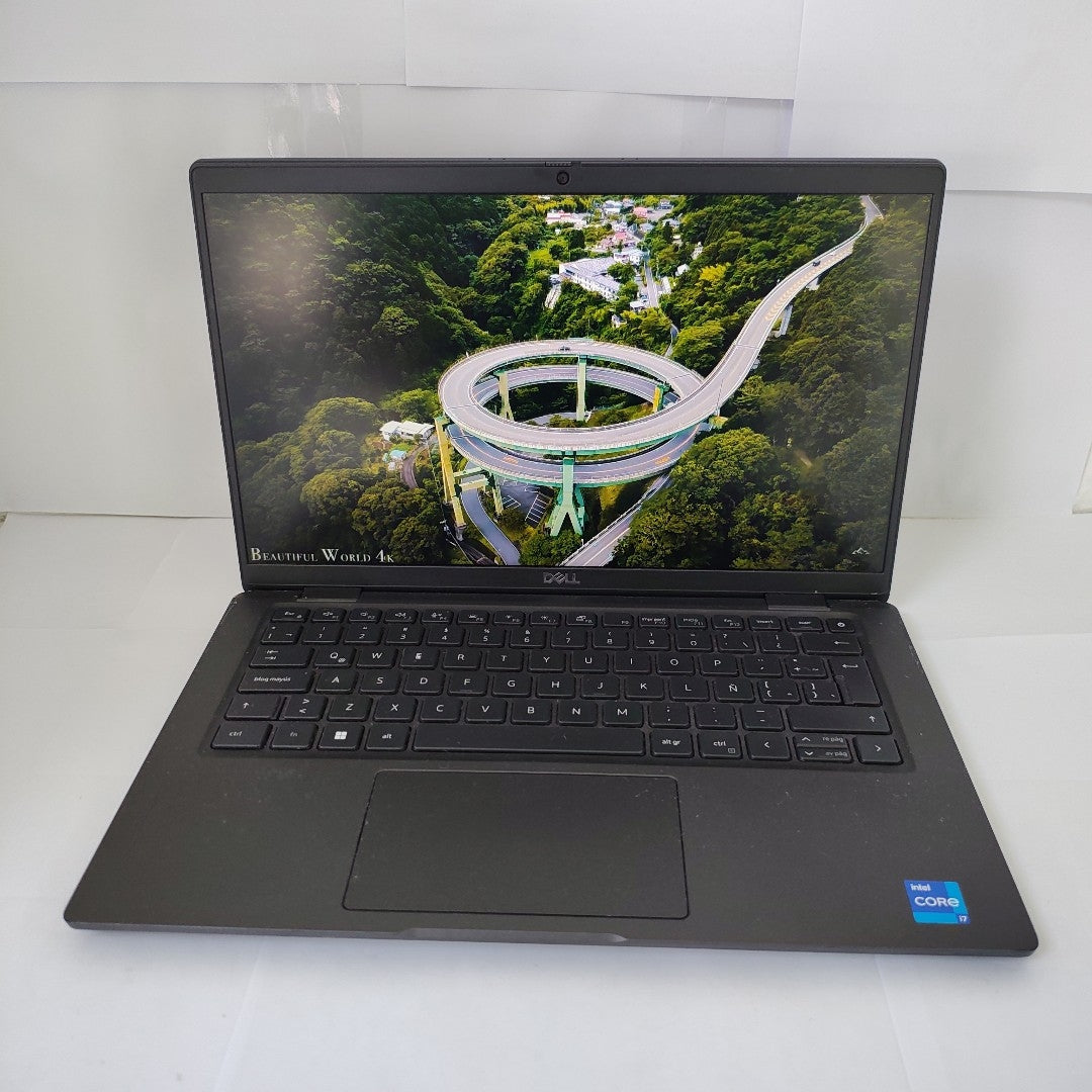 LAPTOP DELL LATITUDE 7420 (2023) 256 GB SSD 16 GB RAM (SEMINUEVO)