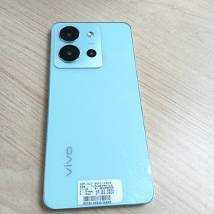 CELULAR VIVO Y36 V2247 128 GB 8 GB RAM (SEMINUEVO)