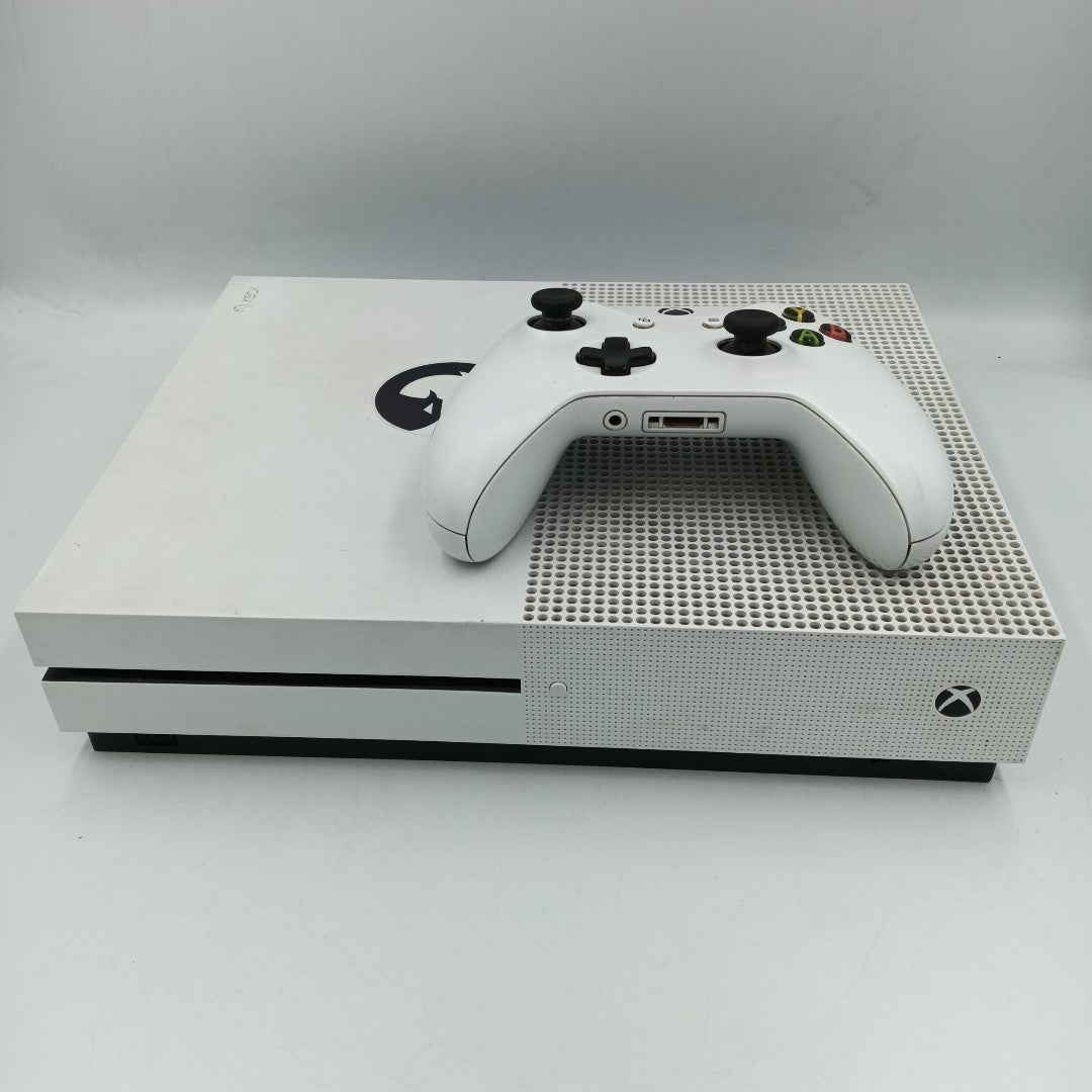 CONSOLA DE VIDEOJUEGO MICROSOFT XBOX ONE S 1 TB (SEMINUEVO)