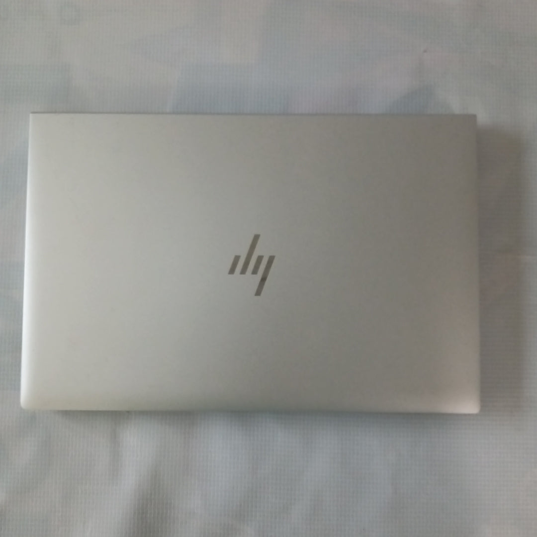 LAPTOP HP ELITEBOOK 840 G8 (2023) 256 GB SSD 16 GB RAM (SEMINUEVO)