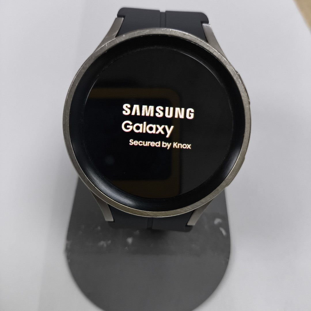 SMARTWATCH SAMSUNG GALAXY WATCH 5 PRO SM-R920 45 MM GPS (SEMINUEVO)