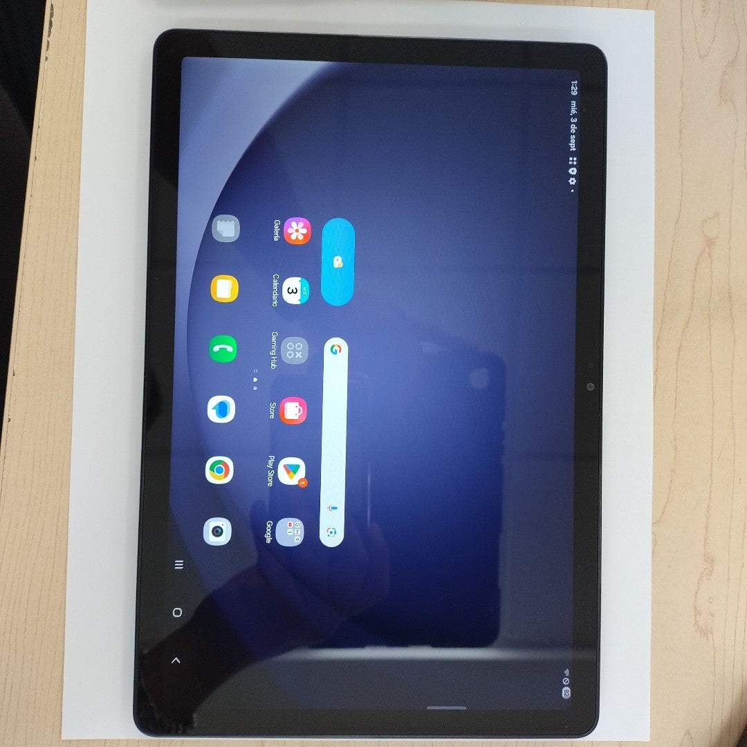 TABLETA SAMSUNG GALAXY TAB A9+ 5G SM-X218U (2023) 64 GB 4 GB RAM (SEMINUEVO)