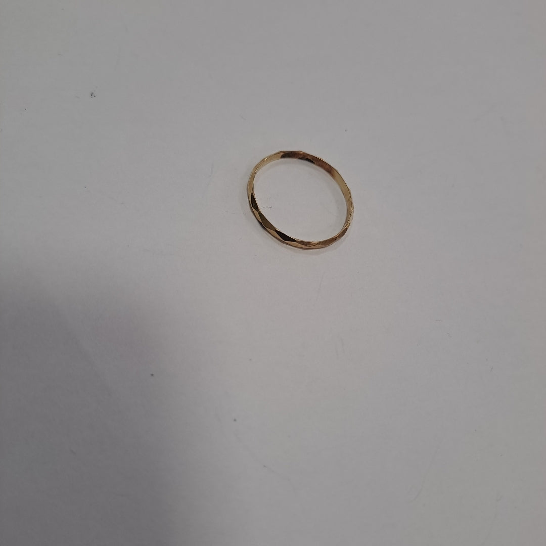 ANILLITO. ORO. 14 K 0.6 GRMS (SEMINUEVO)