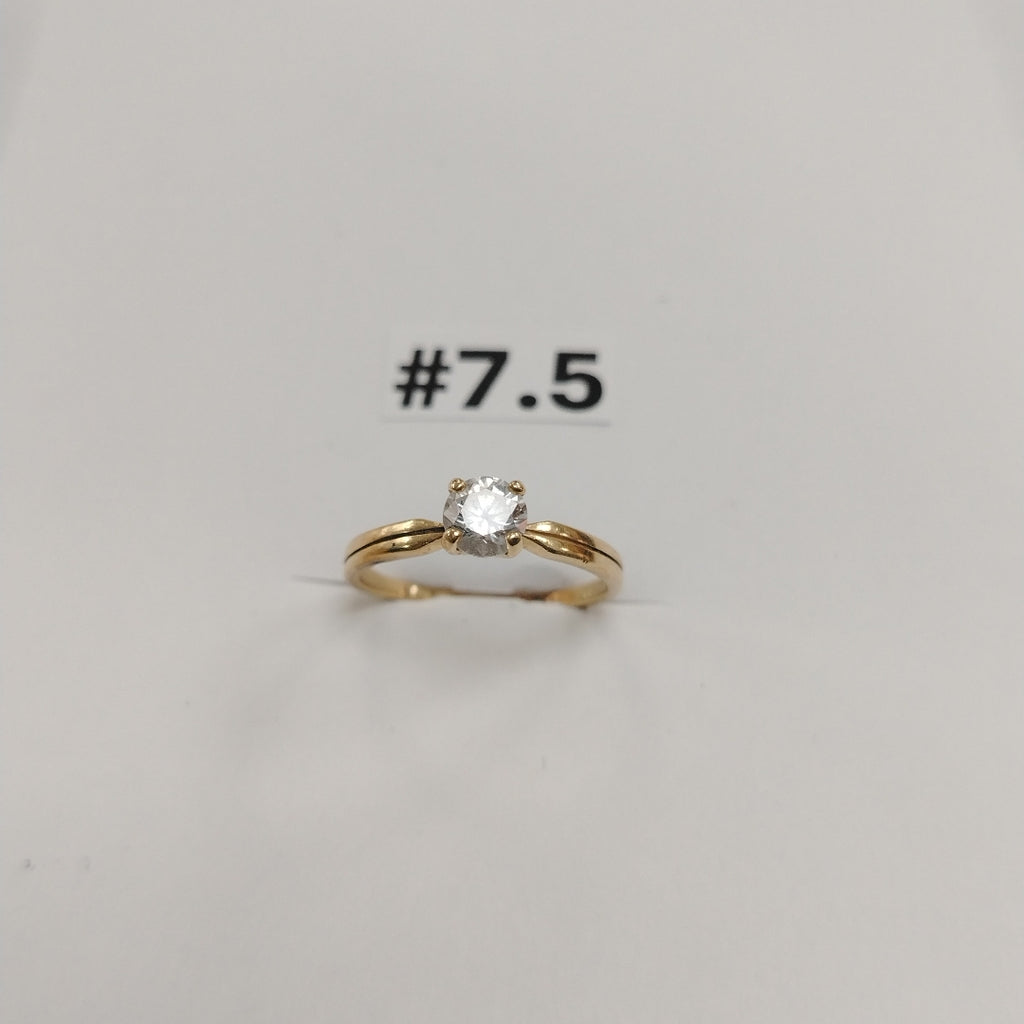 SOLITARIO. ORO. 14 K 2.1 GRMS (SEMINUEVO)