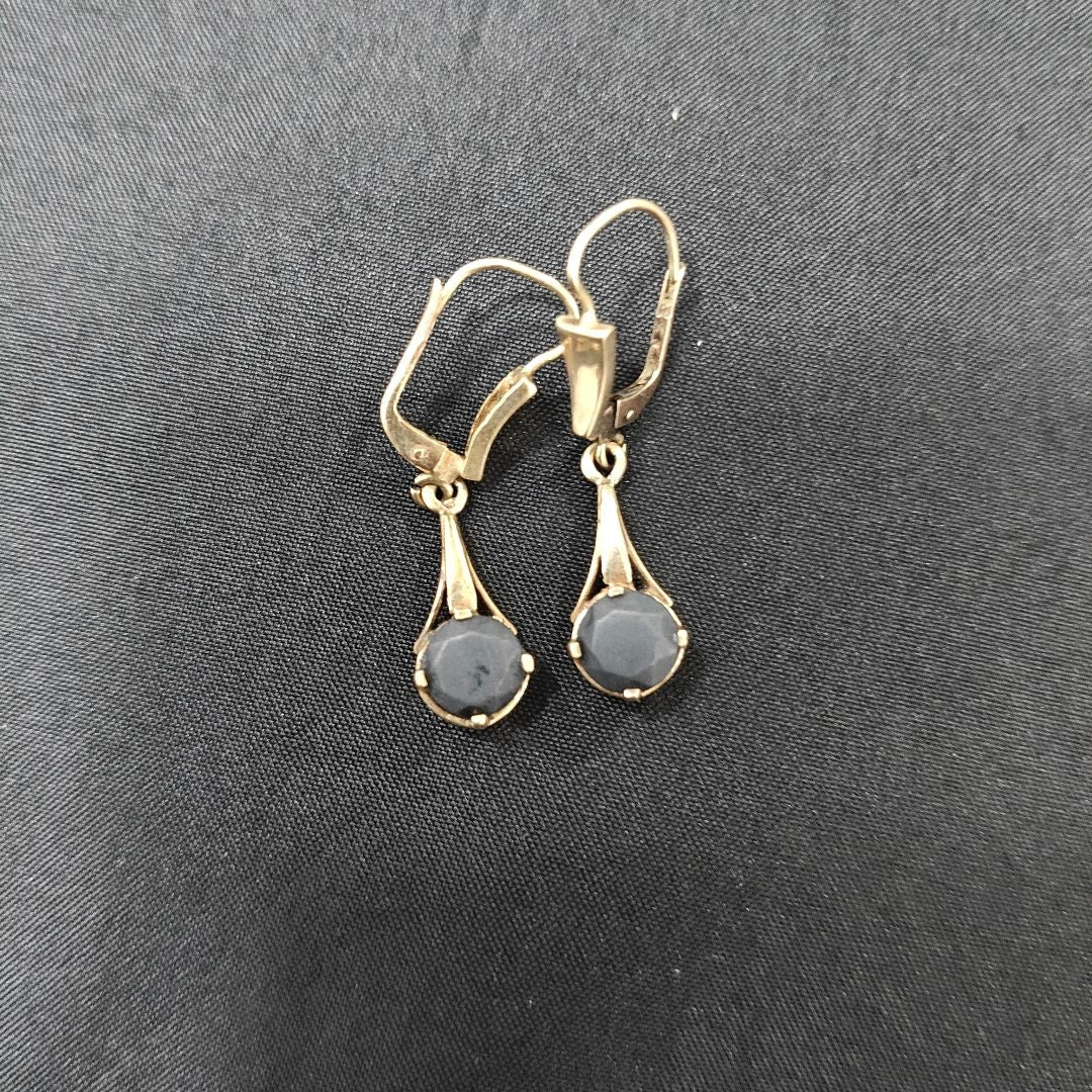 ARETES PAR. ORO. 10 K 3.3 GRMS (SEMINUEVO)