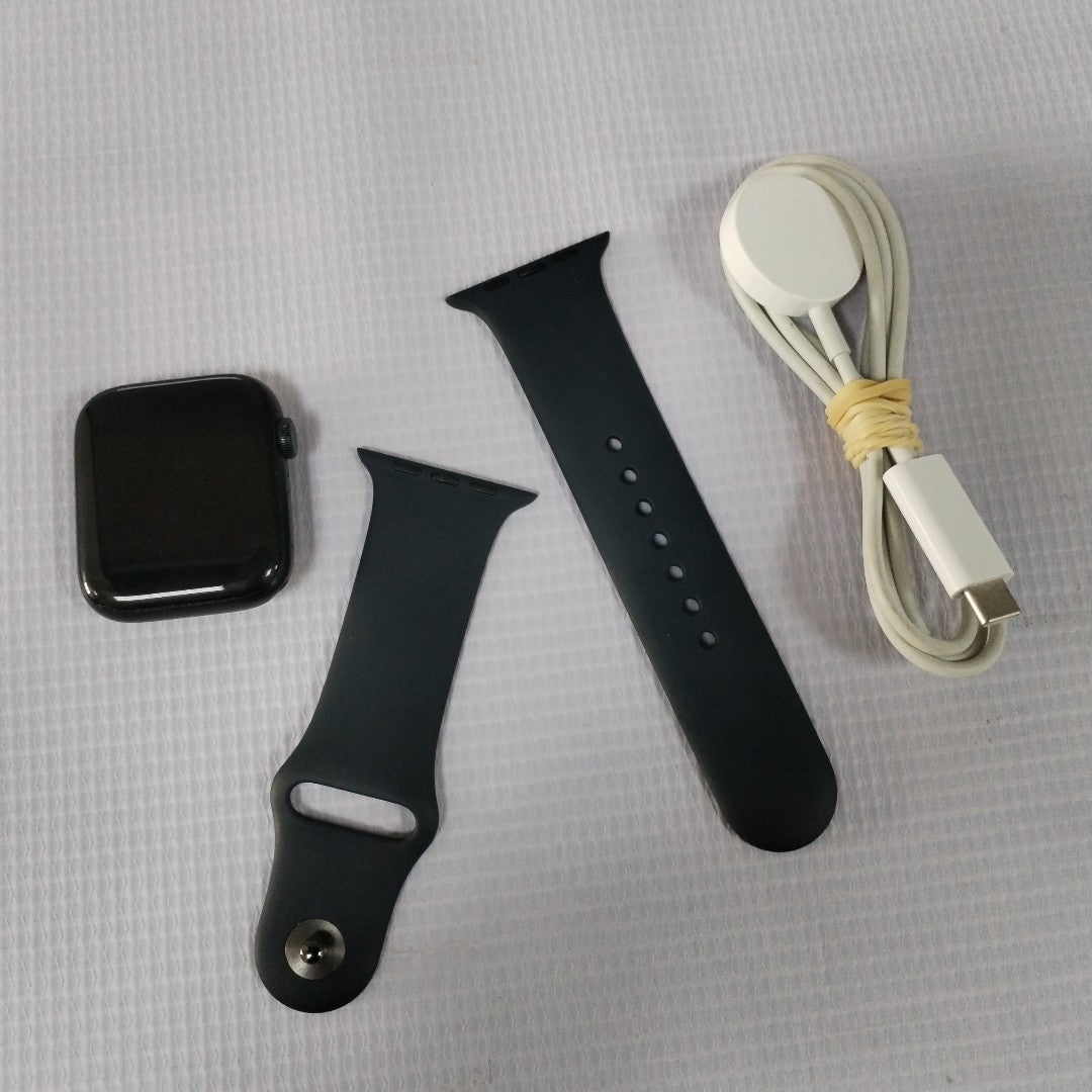 SMARTWATCH APPLE SE 2 ALUMINIO A2723 44 MM GPS (SEMINUEVO)