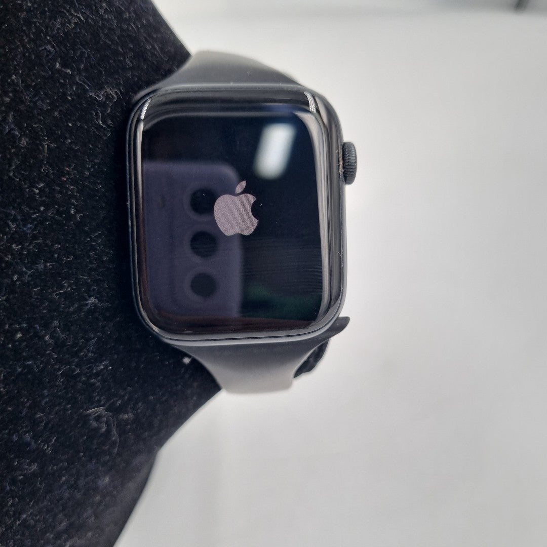 SMARTWATCH APPLE SE 2 ALUMINIO A2723 44 MM GPS (SEMINUEVO)