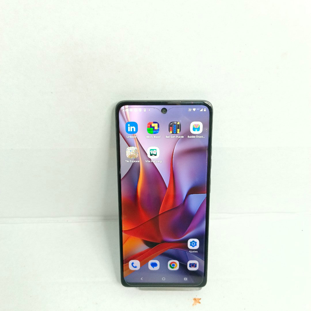 CELULAR MOTOROLA MOTO G75 5G XT2437-2 (2024) 256 GB 8 GB RAM (SEMINUEVO)