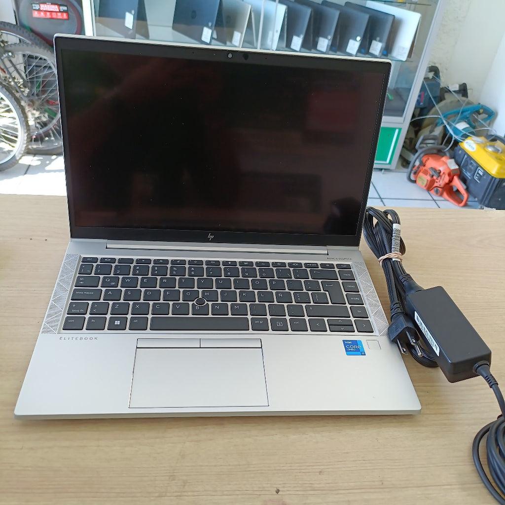 LAPTOP HP ELITEBOOK 840 G8 (2023) 256 GB SSD 16 GB RAM