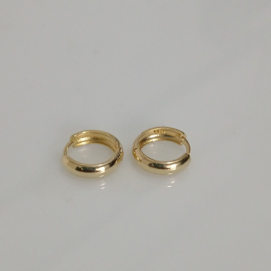 HUGGIES ORO 14K 2.1 (NUEVO)