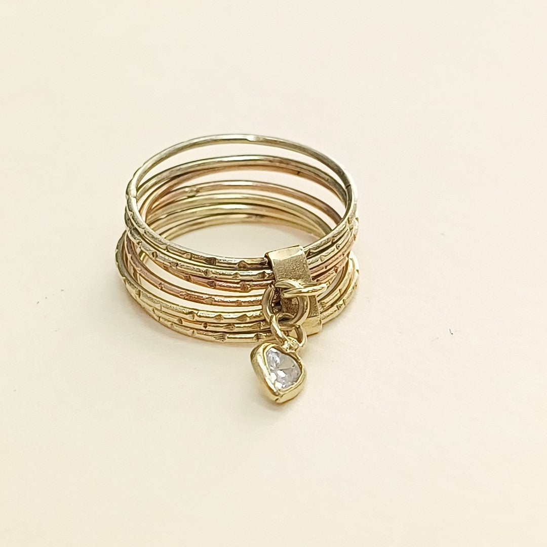 ANILLITO ORO,ORO COMBINADO 14 K 3,30 GRMS (SEMINUEVO)