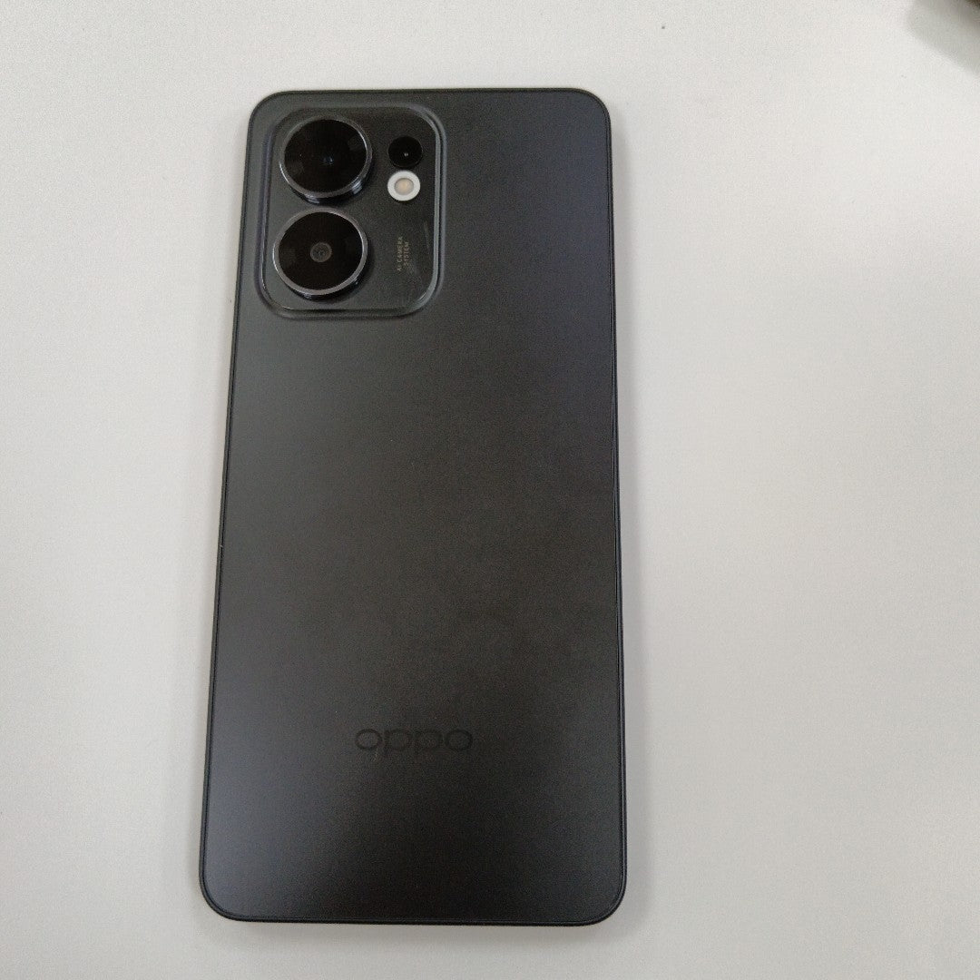 CELULAR OPPO  RENO 13F 5G CPH2699 (2025) 256 GB 12 GB RAM (SEMINUEVO)