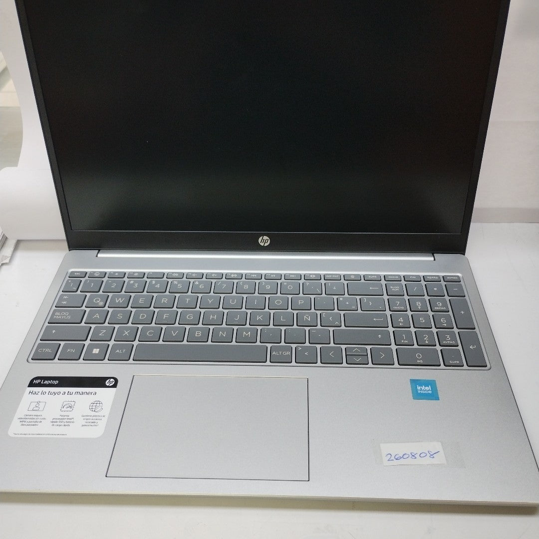 LAPTOP HP 15-FD0037LA  (2024) 512 GB SSD 8 GB RAM (SEMINUEVO)