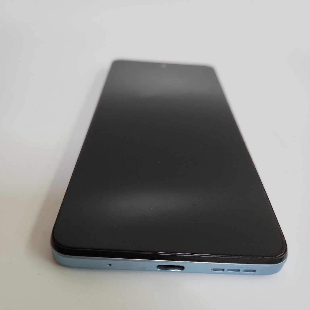CELULAR MOTOROLA MOTO G24 POWER XT2425-1 (2024) 256 GB 4 GB RAM (SEMINUEVO)