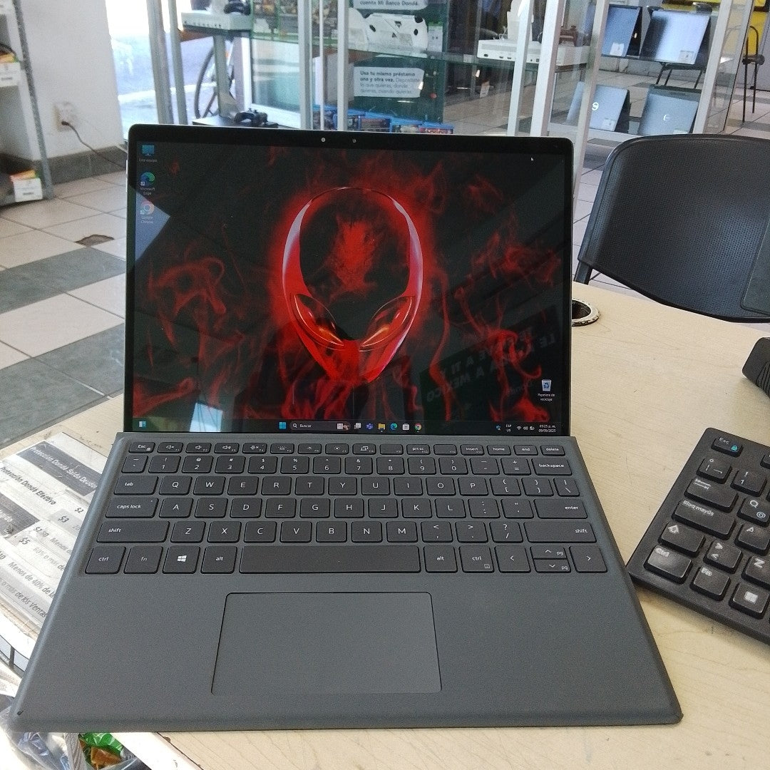 LAPTOP DELL LATITUDE 7320 DETACHABLE (2022) 256 GB SSD 16 GB RAM (SEMINUEVO)